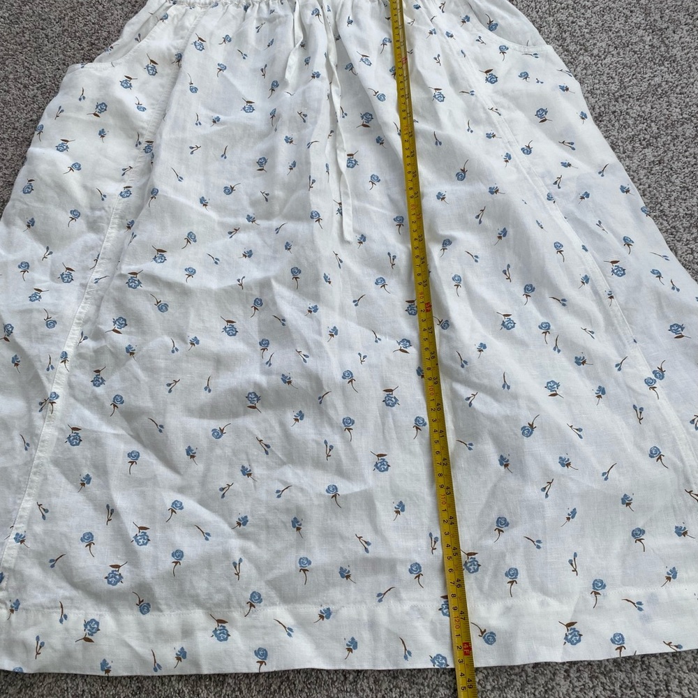 notPERFECTLINEN White and Blue Floral Midi Dress - Picture 9 of 10